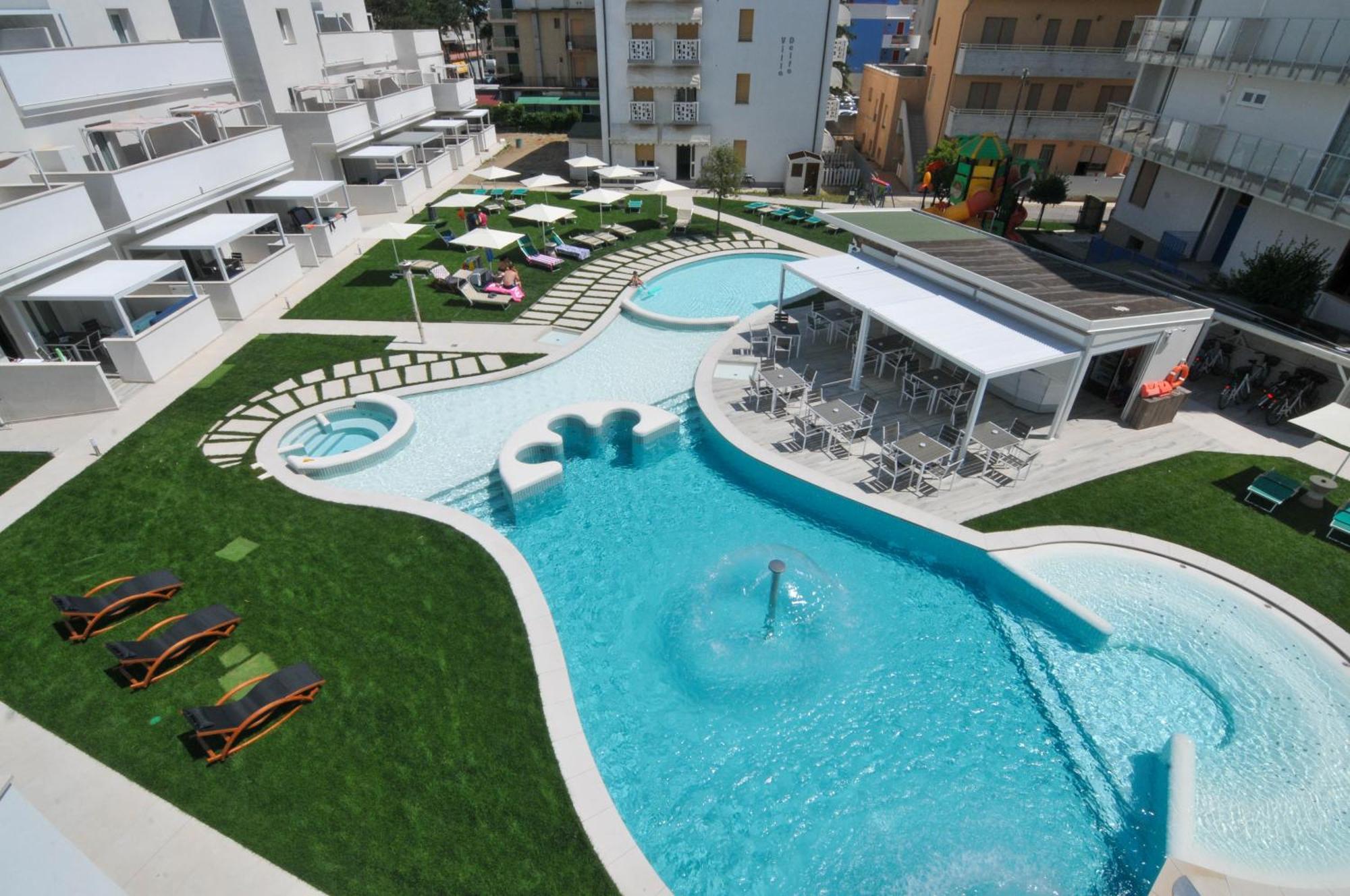 Marina Junior Suite 4 Stelle S กาออร์เล ภายนอก รูปภาพ